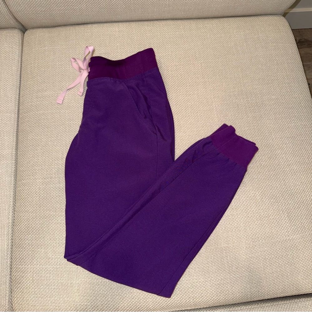 Figs Joggers Purple size xs